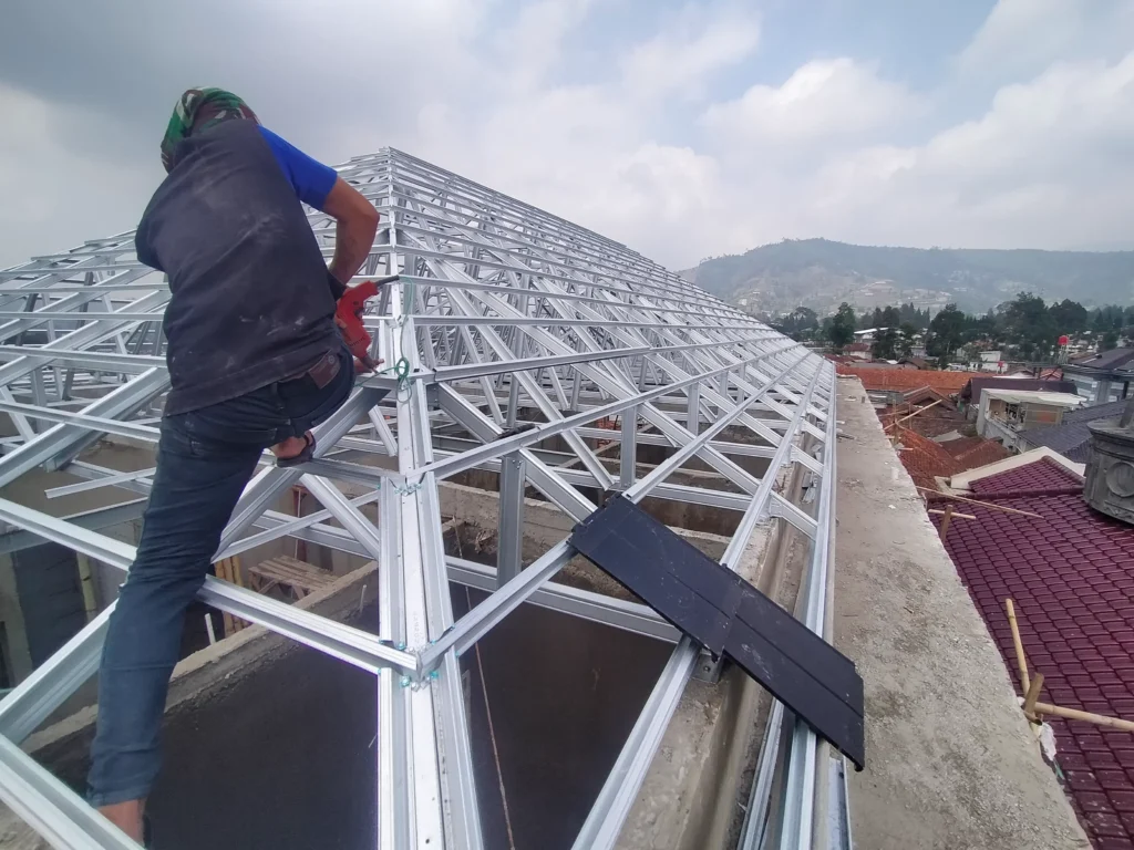 Jasa atap baja ringan bandung