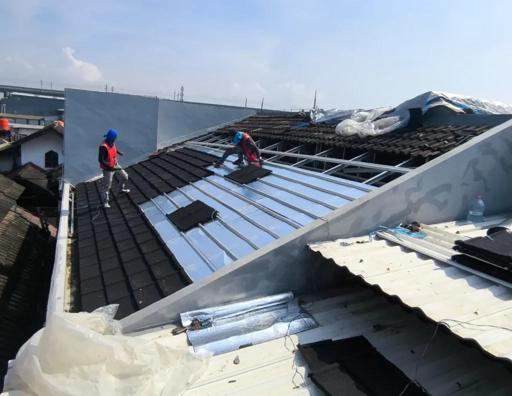 renovasi atap baja ringan
